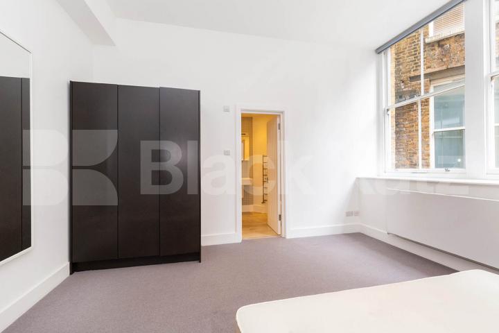 Elegant 2 bedroom 2 bathroom within a warehouse conversion in old street zone 1 Tabernacle Street, Old Street - Shoreditch
